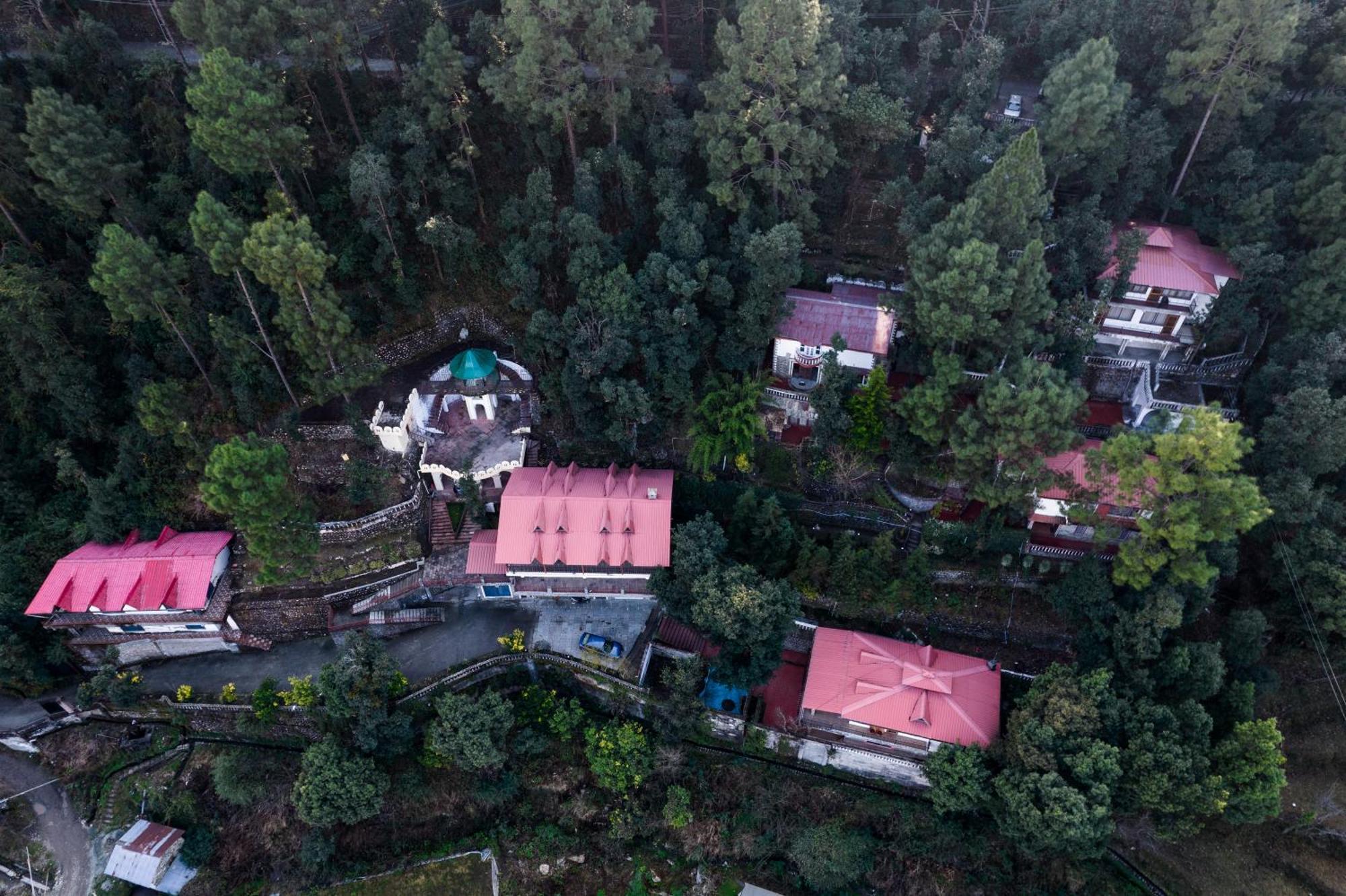 The Canadian Woods Resort Nainital Extérieur photo