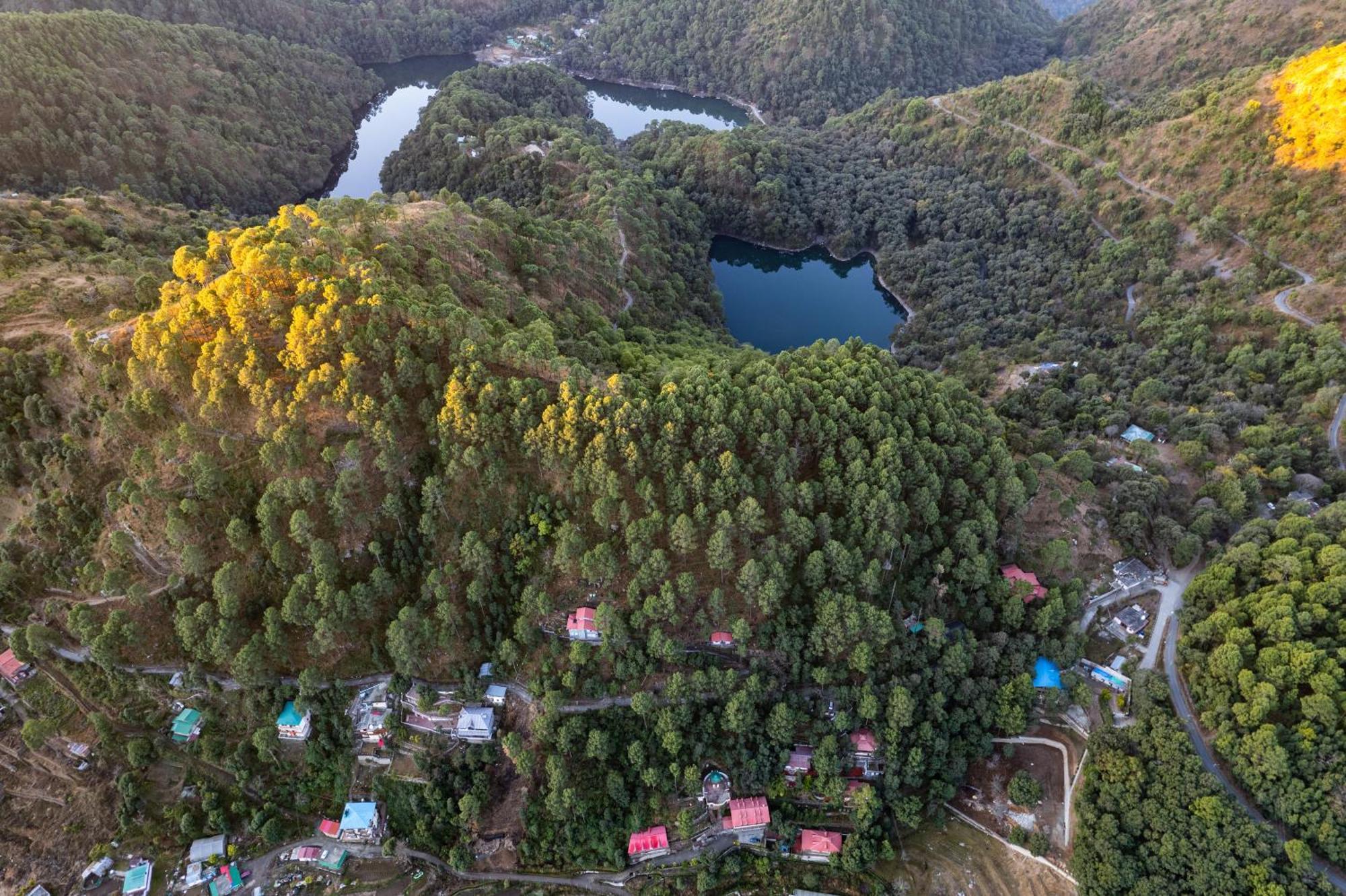 The Canadian Woods Resort Nainital Extérieur photo